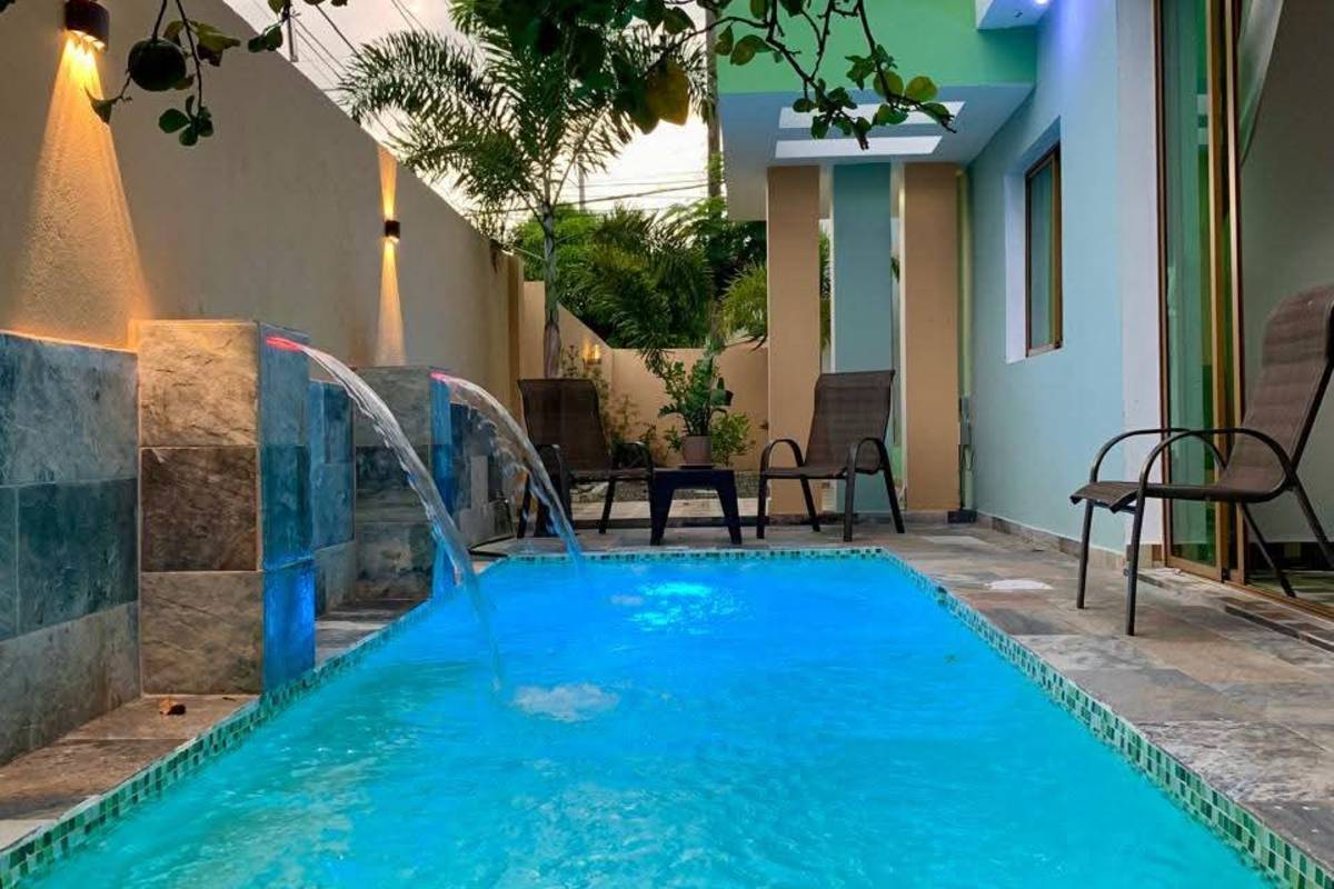 CASA EN VENTA EN LA VEGA